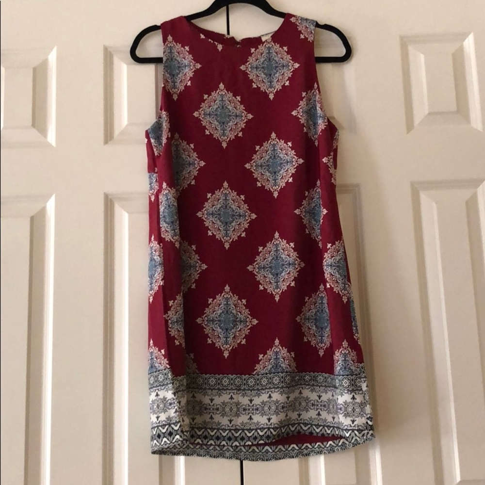 Burgundy Open Back Sleeveless Dress